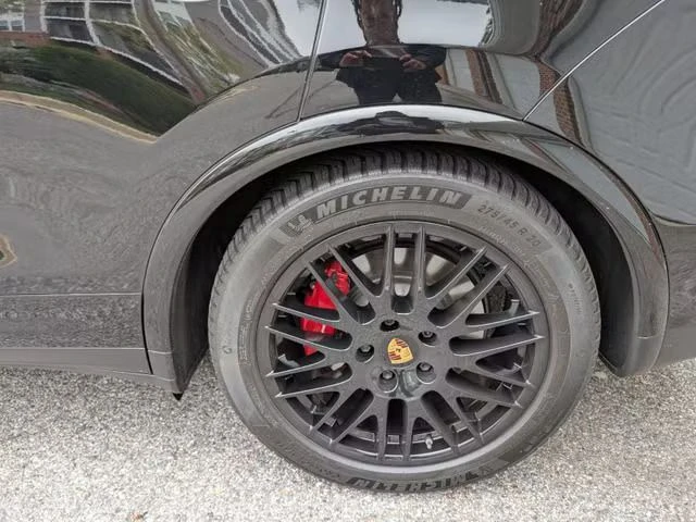 2014 Porsche 958 Cayenne Turbo S - Image 26 of 27