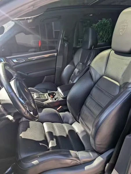 2014 Porsche 958 Cayenne Turbo S - Image 8 of 27