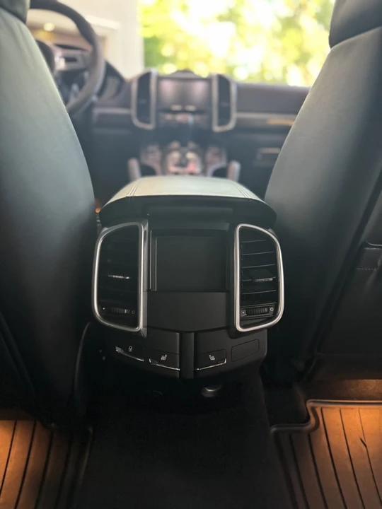 2014 Porsche 958 Cayenne Turbo - Image 14 of 25