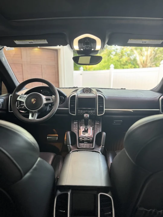 2014 Porsche 958 Cayenne Turbo - Image 13 of 25