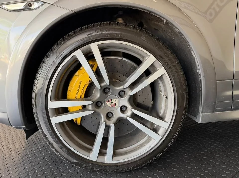2014 Porsche 958 Cayenne Turbo S - Image 17 of 17