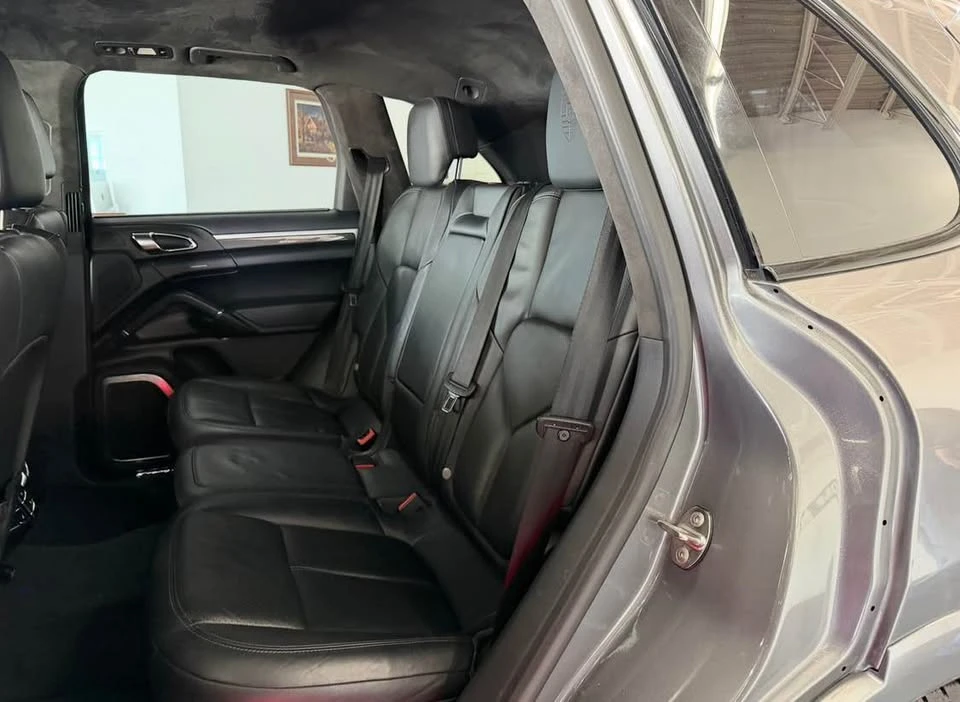 2014 Porsche 958 Cayenne Turbo S - Image 15 of 17