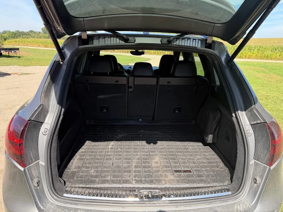 2014 Porsche 958 Cayenne Turbo S - Image 3 of 11