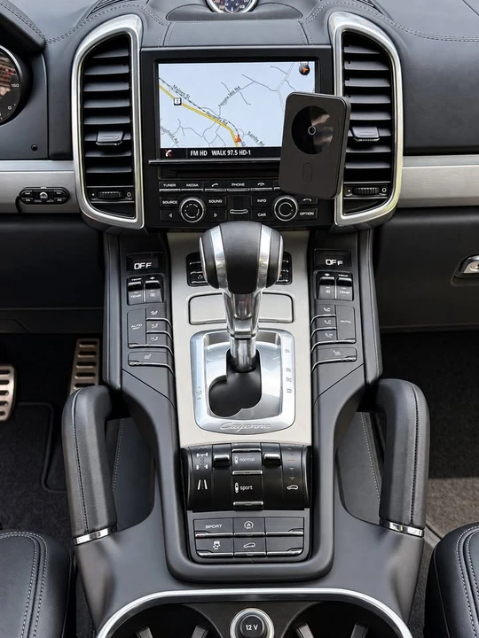 2014 Porsche 958 Cayenne Turbo S - Image 15 of 20