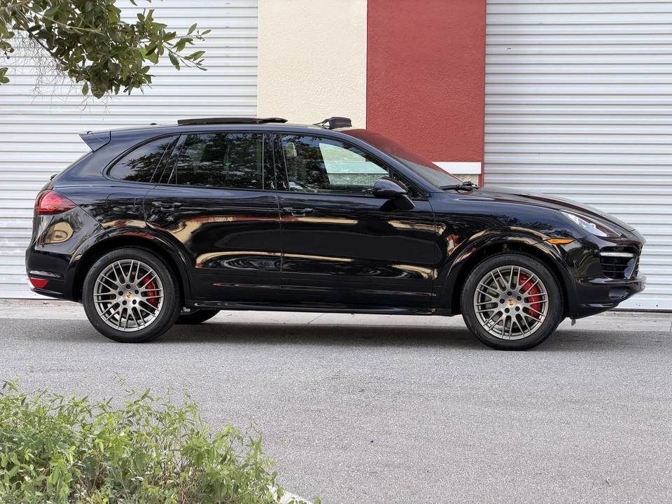 2014 Porsche 958 Cayenne Turbo S - Image 22 of 31