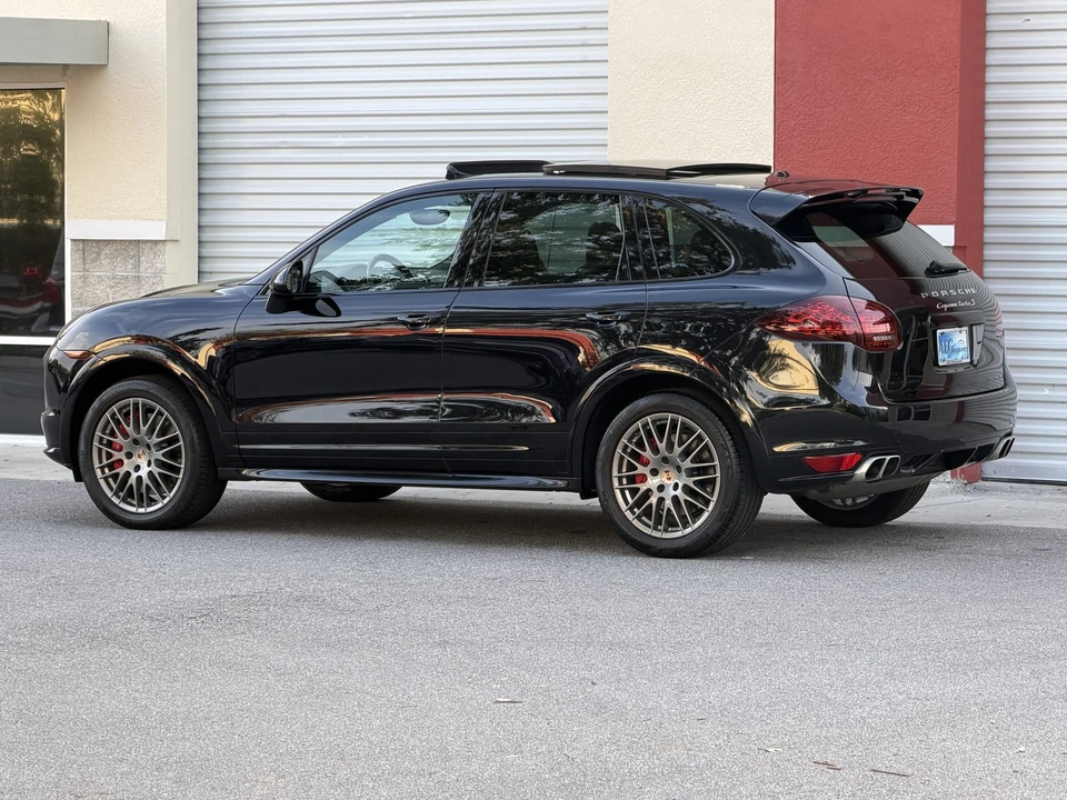 2014 Porsche 958 Cayenne Turbo S - Image 11 of 31