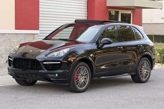 2014 Porsche Cayenne Turbo S