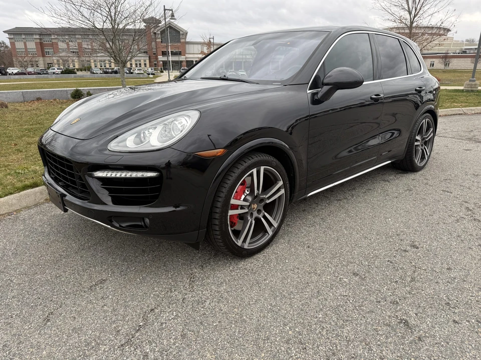 2014 Porsche 958 Cayenne Turbo - Image 13 of 31