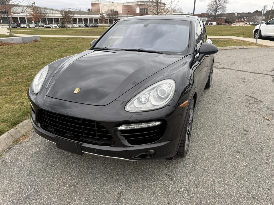 2014 Porsche 958 Cayenne Turbo - Image 5 of 31