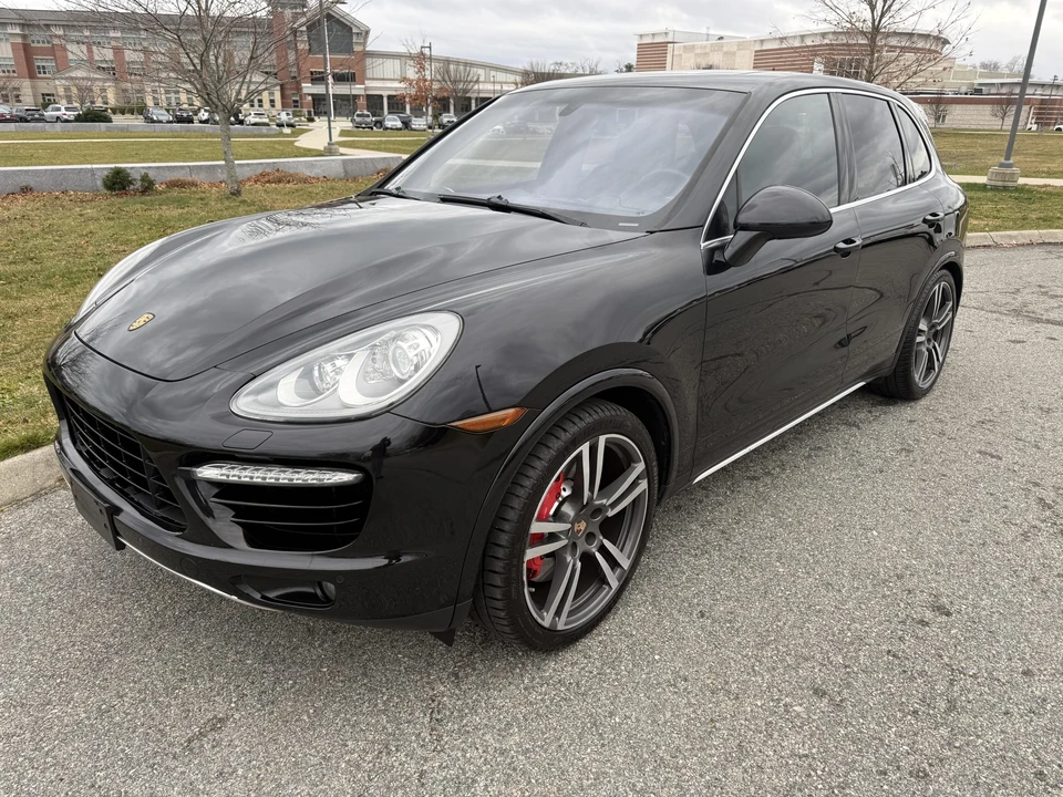 2014 Porsche 958 Cayenne Turbo - Image 11 of 31