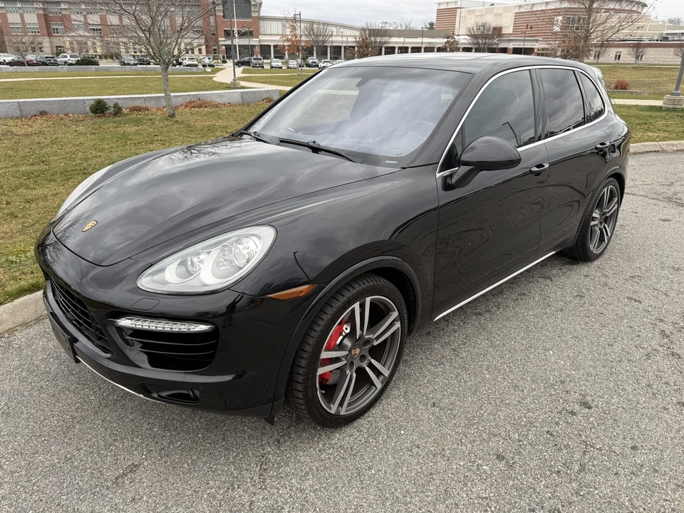 2014 Porsche 958 Cayenne Turbo - Image 12 of 31