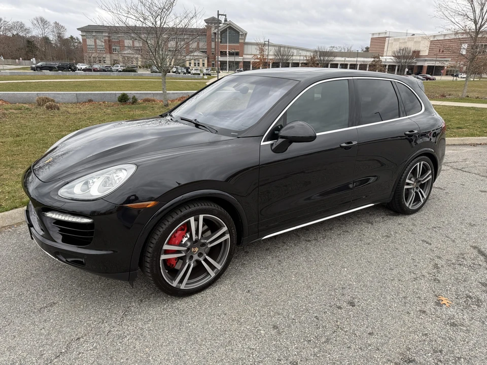 2014 Porsche 958 Cayenne Turbo - Image 15 of 31