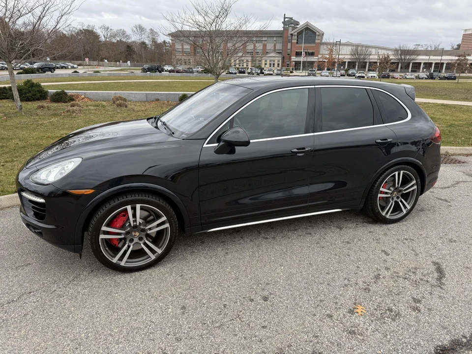 2014 Porsche 958 Cayenne Turbo - Image 17 of 31