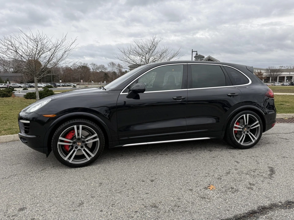 2014 Porsche 958 Cayenne Turbo - Image 25 of 31