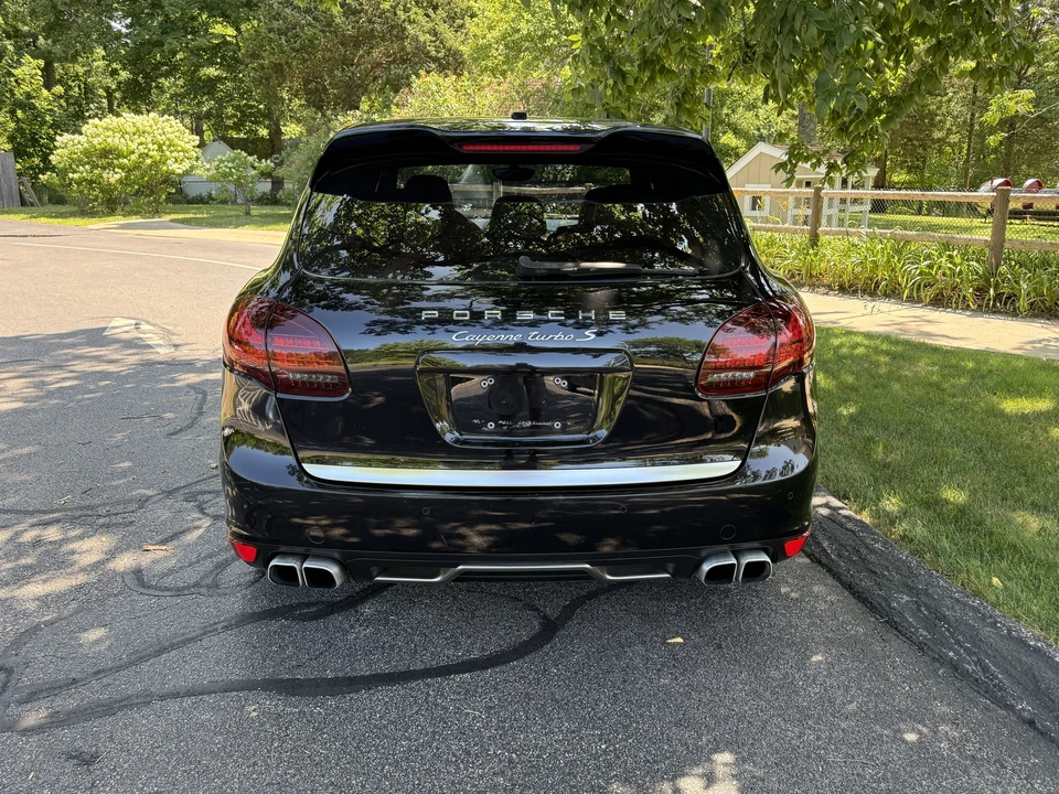 2014 Porsche 958 Cayenne Turbo S - Image 23 of 31