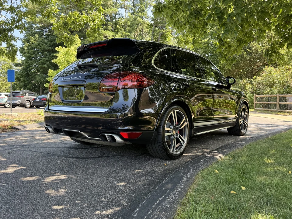 2014 Porsche 958 Cayenne Turbo S - Image 20 of 31