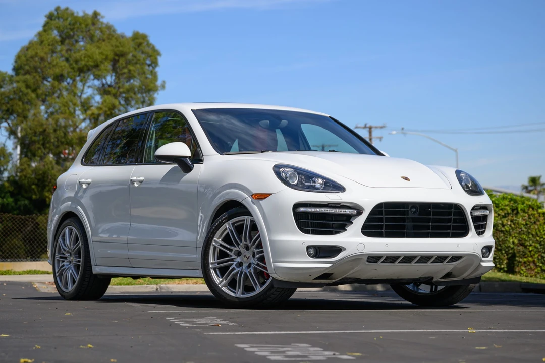 2014 Porsche 958 Cayenne Turbo S - Image 13 of 31