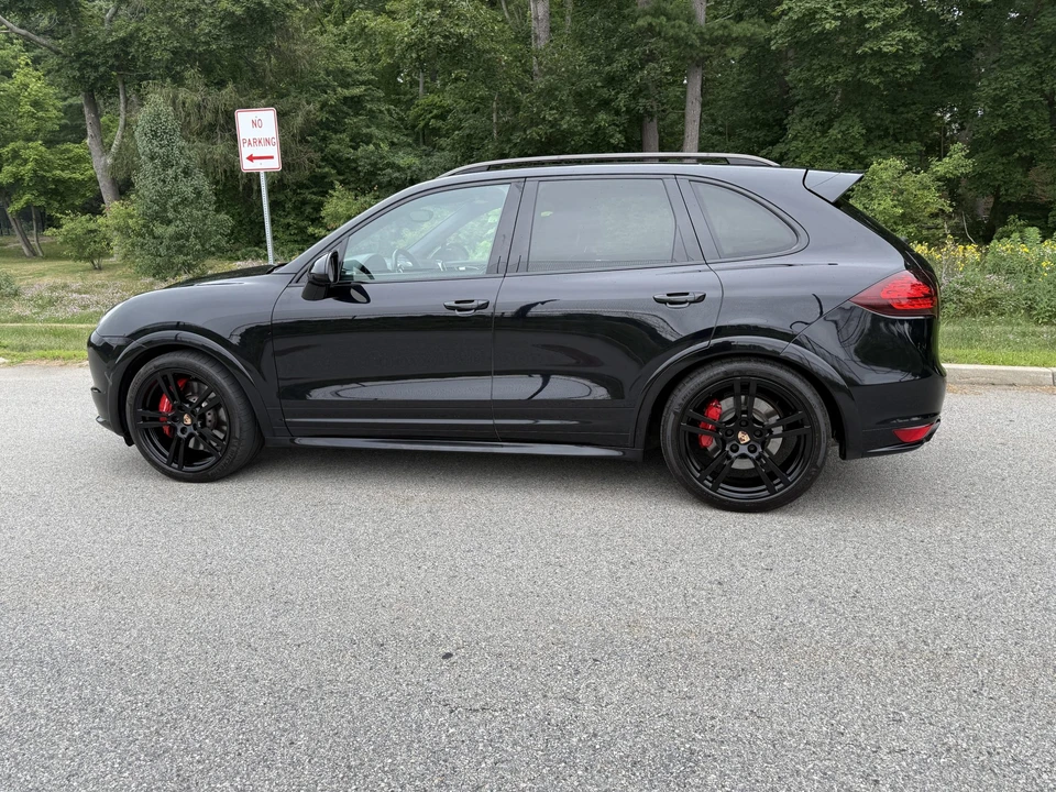 2014 Porsche 958 Cayenne Turbo - Image 24 of 31