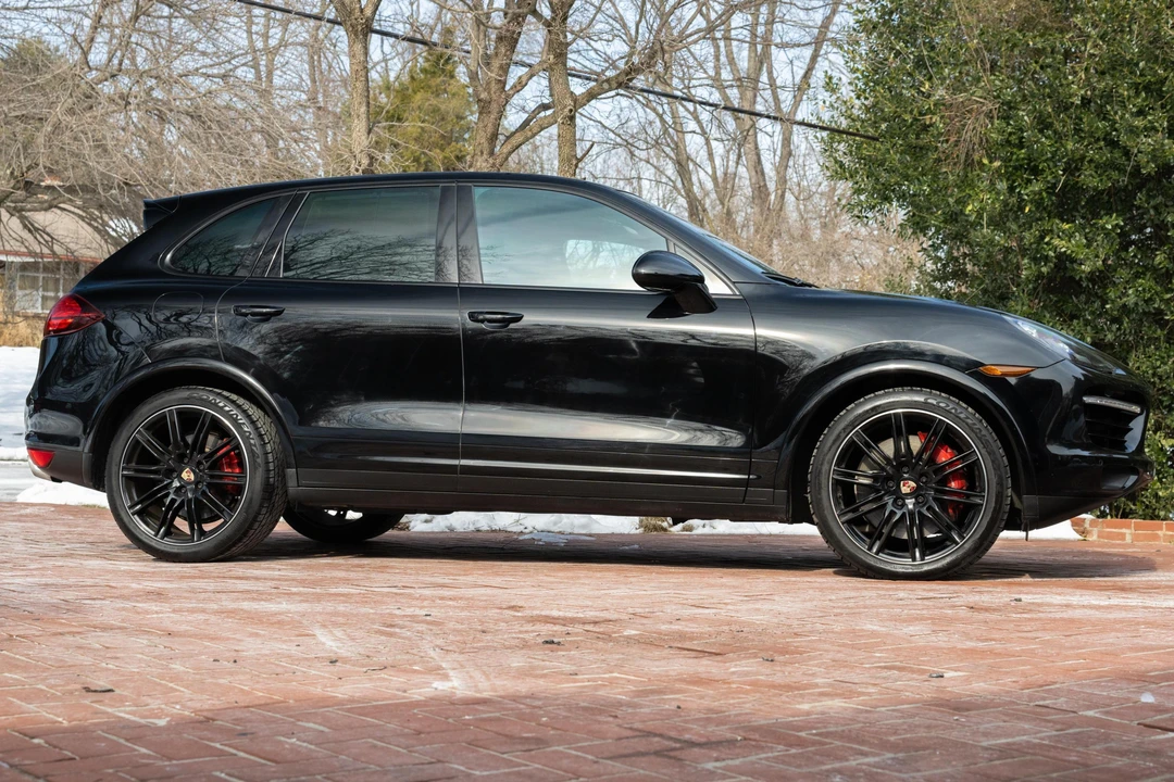2014 Porsche 958 Cayenne Turbo - Image 3 of 31