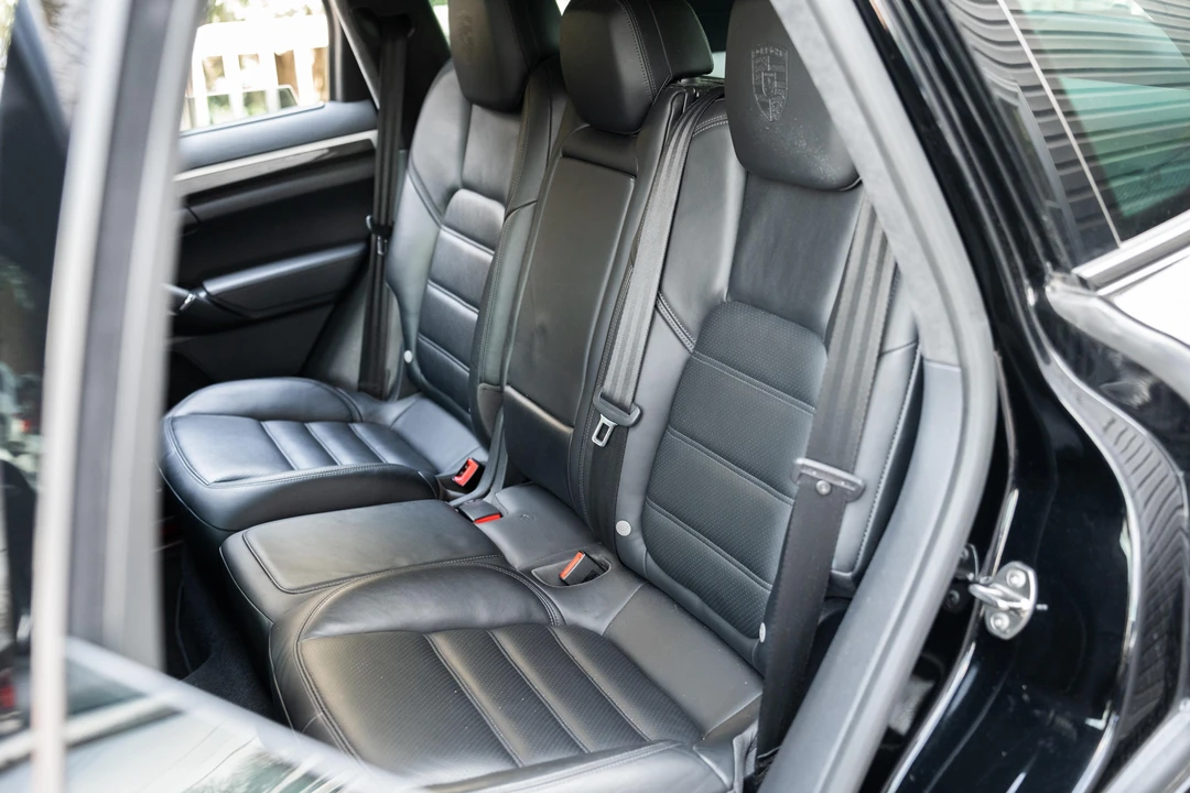 2014 Porsche 958 Cayenne Turbo - Image 30 of 31