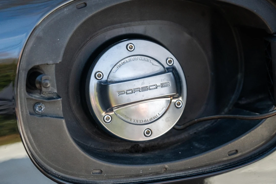 2014 Porsche 958 Cayenne Turbo - Image 22 of 31