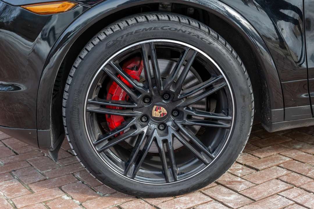 2014 Porsche 958 Cayenne Turbo - Image 24 of 31