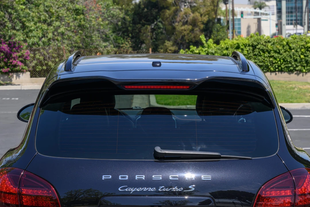 2014 Porsche 958 Cayenne Turbo - Image 27 of 31