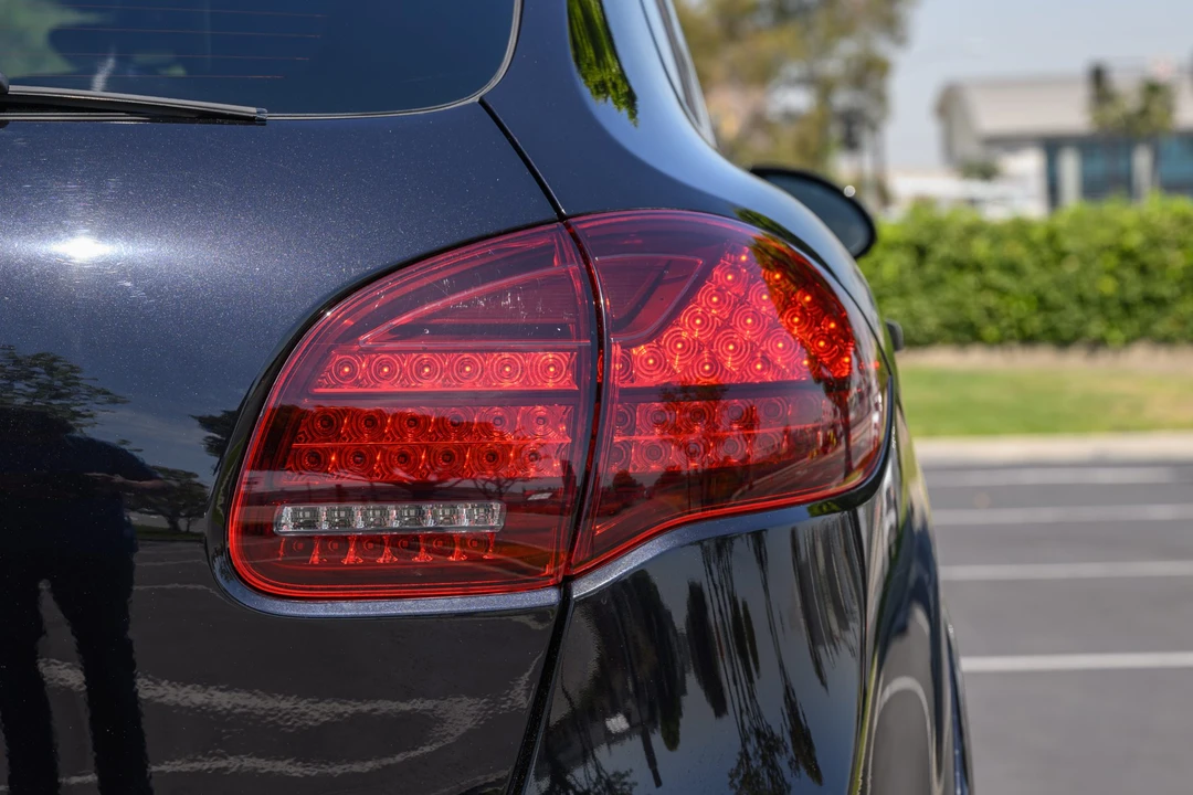 2014 Porsche 958 Cayenne Turbo - Image 29 of 31