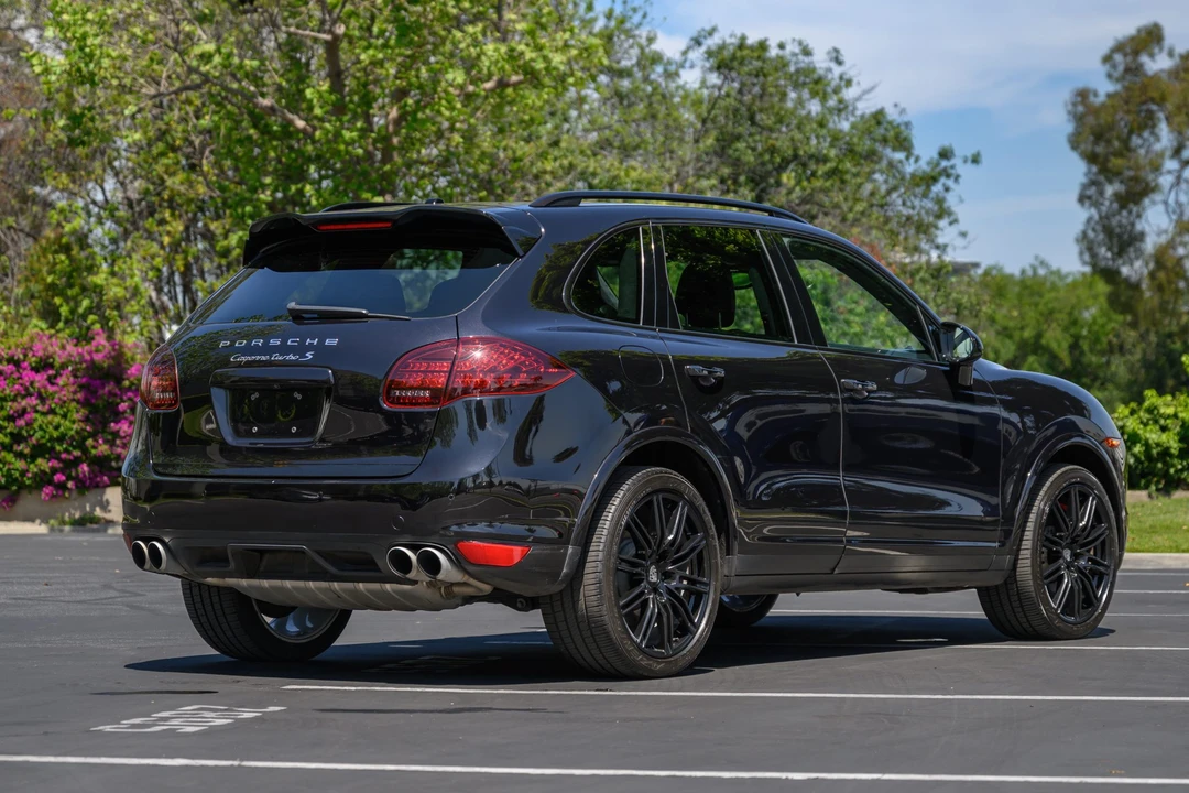 2014 Porsche 958 Cayenne Turbo - Image 8 of 31