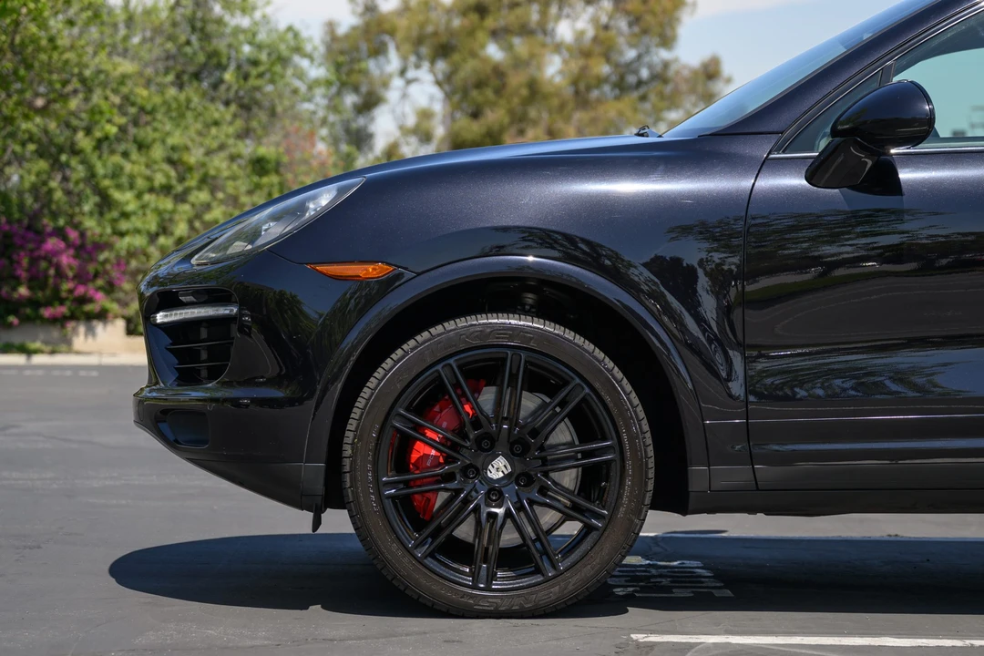 2014 Porsche 958 Cayenne Turbo - Image 16 of 31