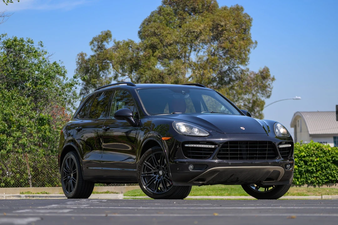 2014 Porsche 958 Cayenne Turbo - Image 10 of 31