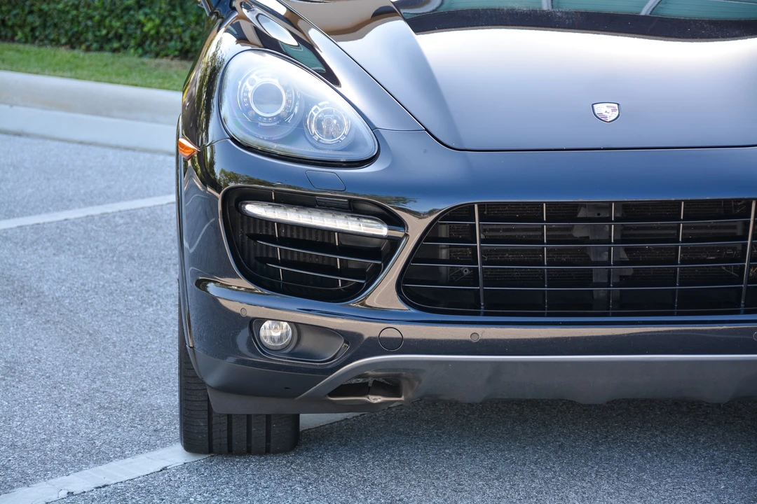 2014 Porsche 958 Cayenne Turbo S - Image 28 of 31