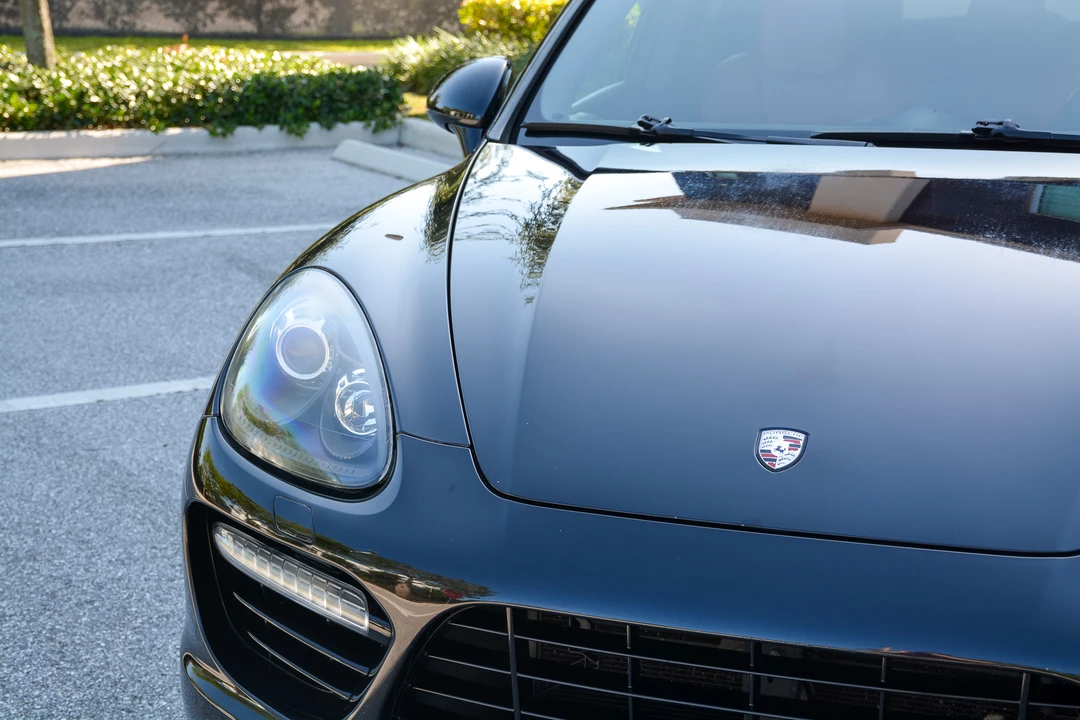2014 Porsche 958 Cayenne Turbo S - Image 25 of 31