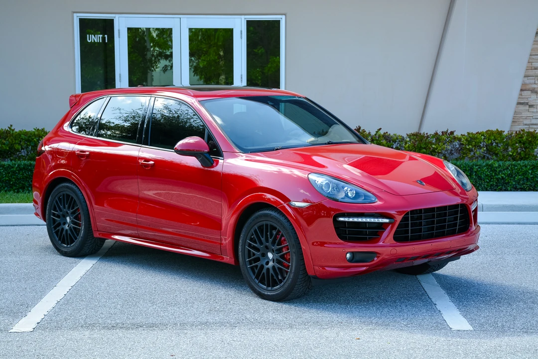 2014 Porsche 958 Cayenne Turbo S - Image 3 of 31