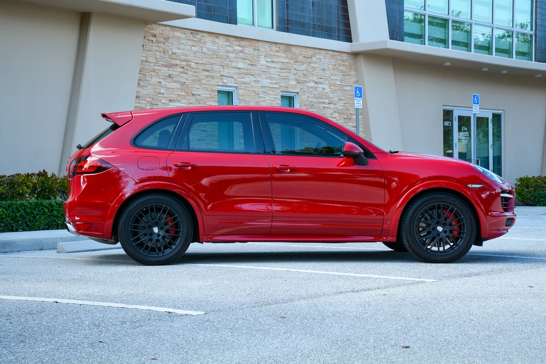 2014 Porsche 958 Cayenne Turbo S - Image 18 of 31
