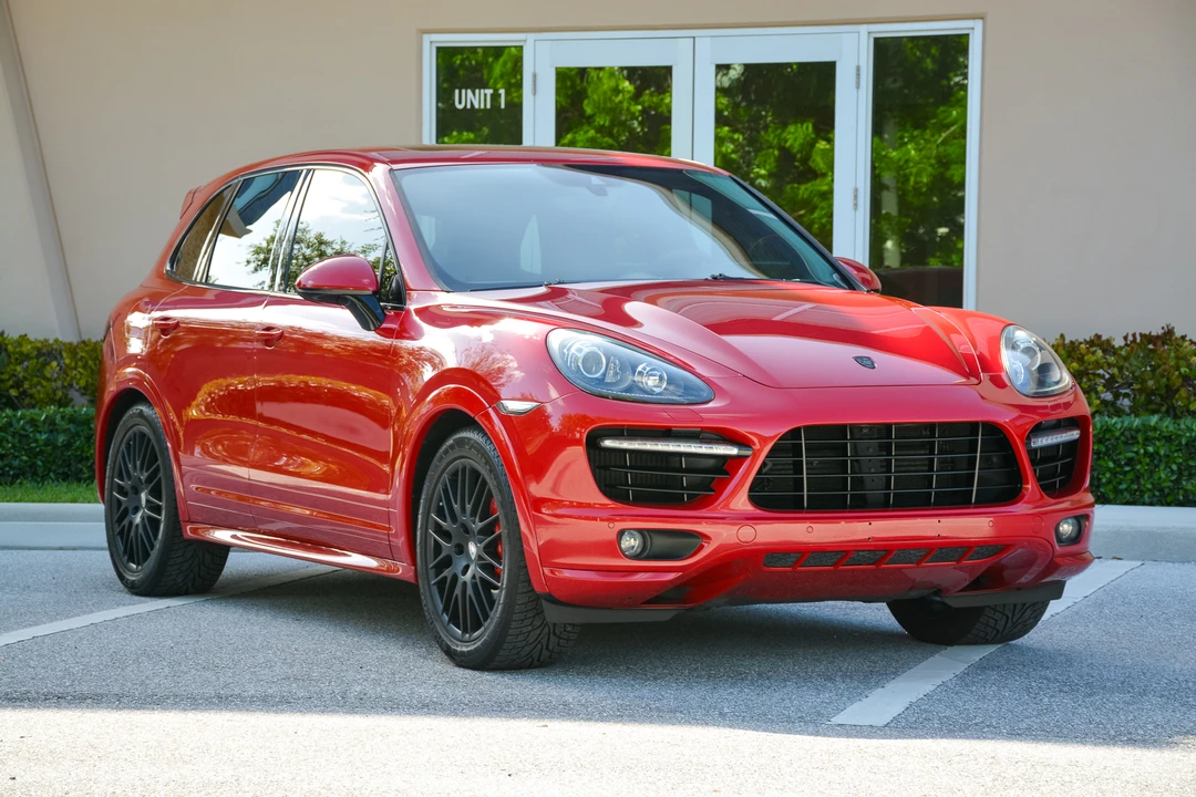 2014 Porsche 958 Cayenne Turbo S - Image 4 of 31