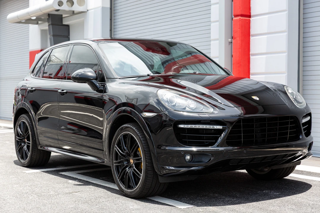 2014 Porsche 958 Cayenne Turbo - Image 5 of 31