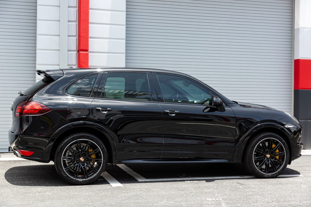 2014 Porsche 958 Cayenne Turbo - Image 12 of 31