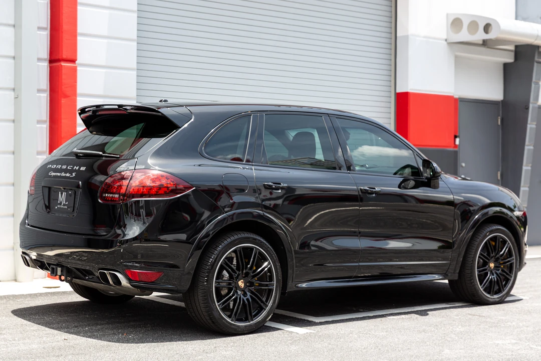 2014 Porsche 958 Cayenne Turbo - Image 14 of 31