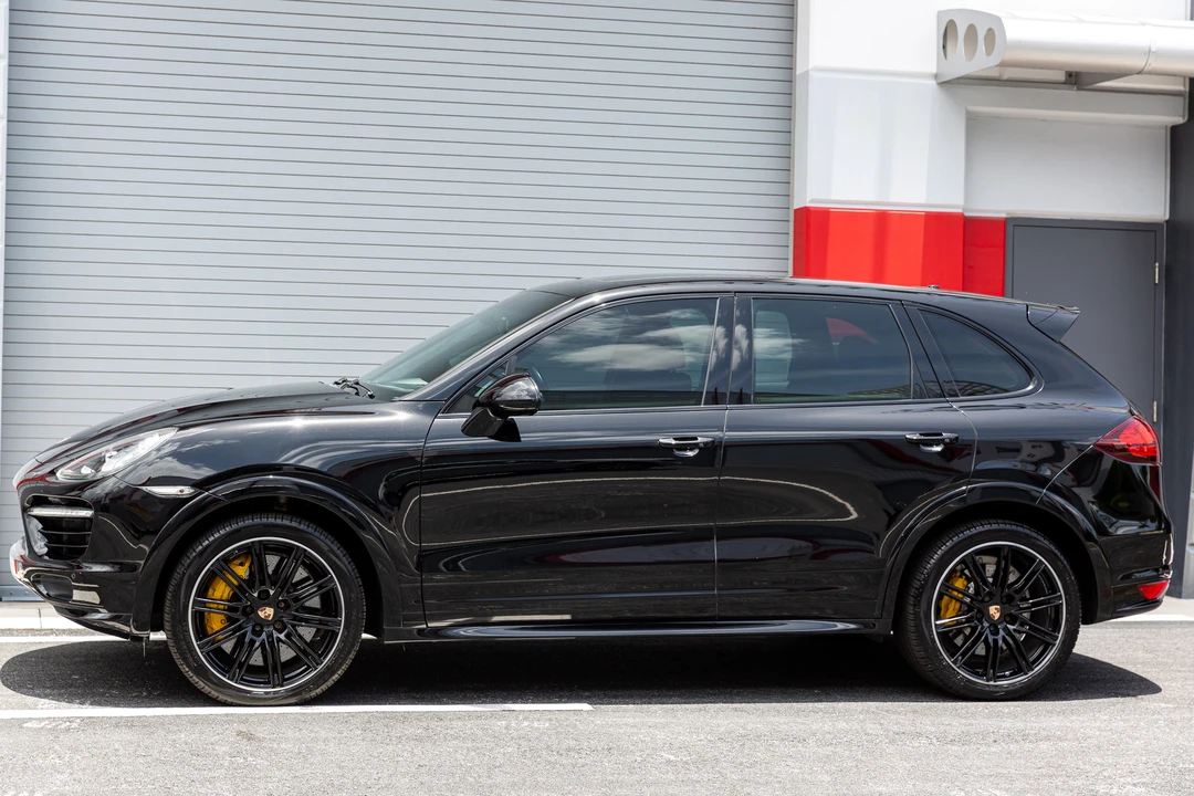 2014 Porsche 958 Cayenne Turbo - Image 30 of 31