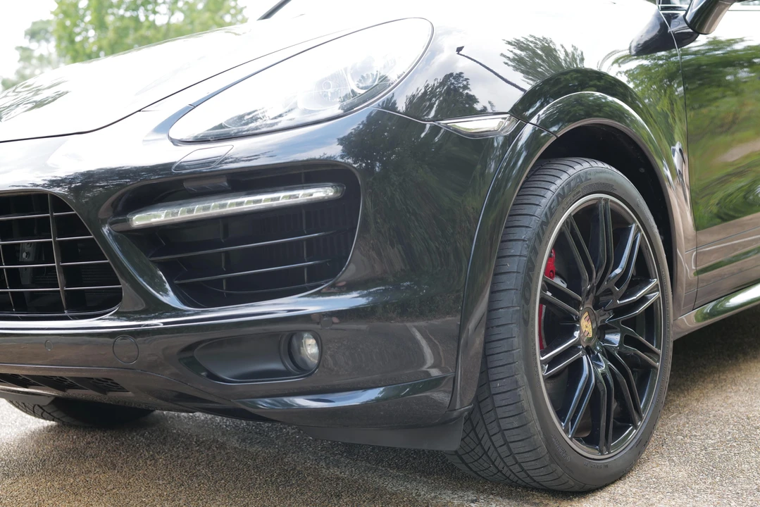 2014 Porsche 958 Cayenne Turbo S - Image 13 of 24