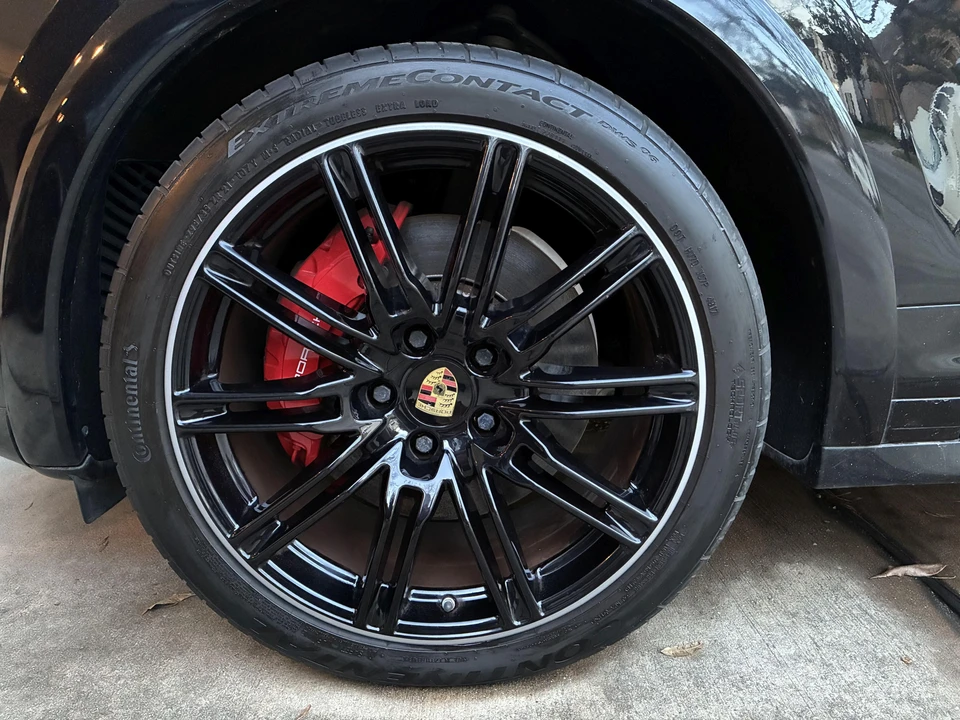 2014 Porsche 958 Cayenne Turbo S - Image 19 of 24