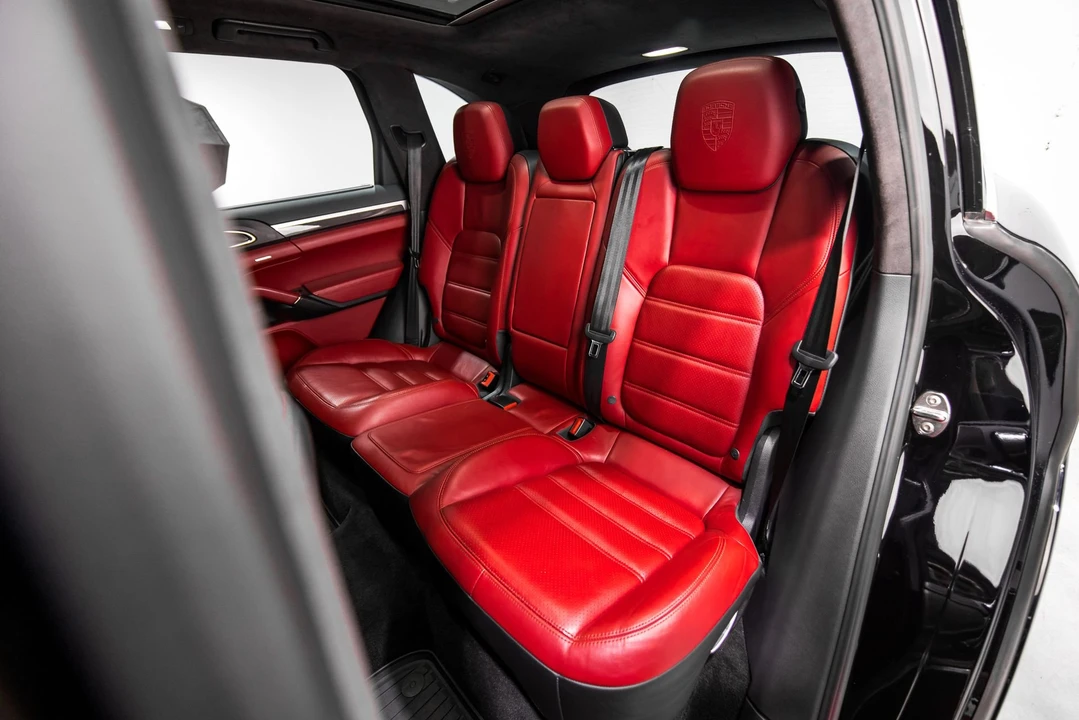 2014 Porsche 958 Cayenne Turbo - Image 12 of 15