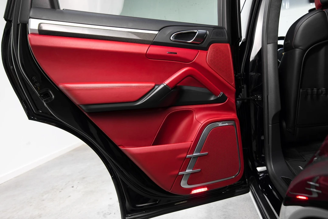 2014 Porsche 958 Cayenne Turbo - Image 13 of 15