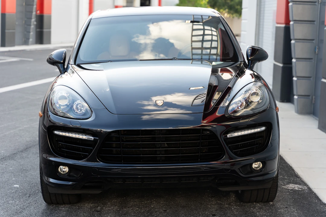 2014 Porsche 958 Cayenne Turbo S - Image 7 of 31
