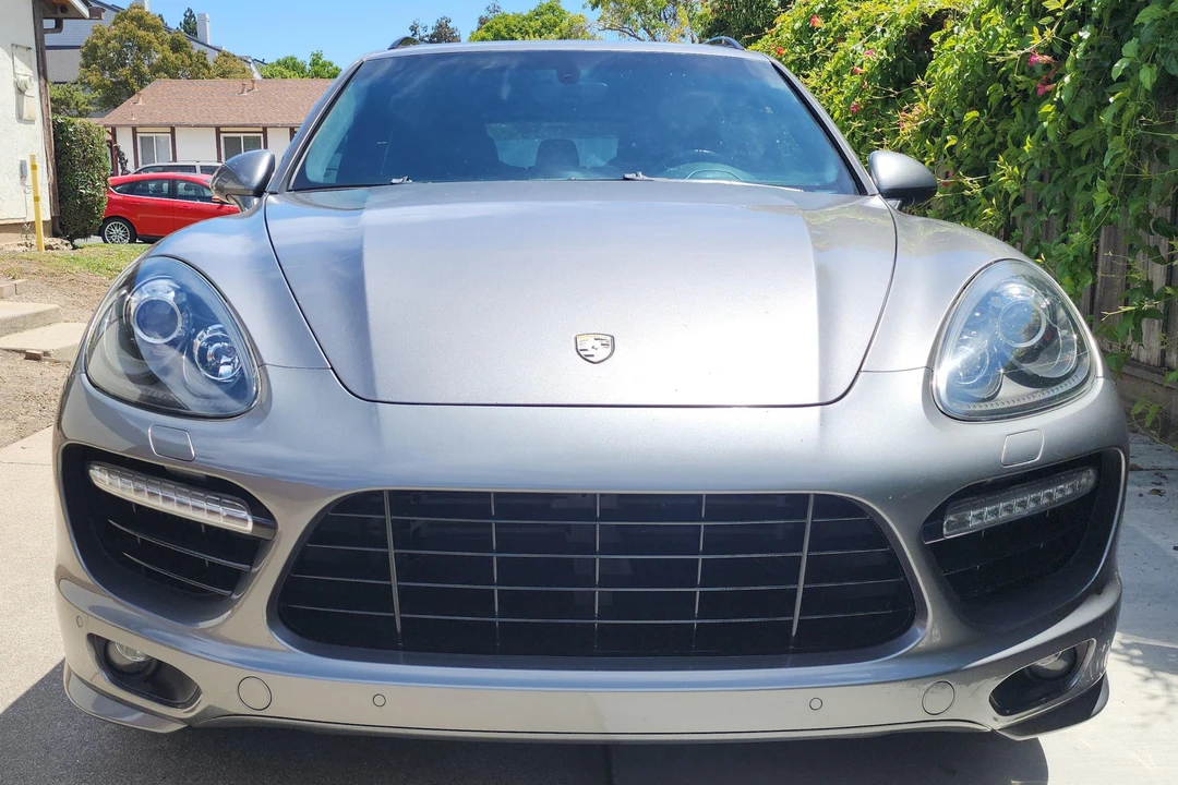 2014 Porsche 958 Cayenne Turbo - Image 2 of 31