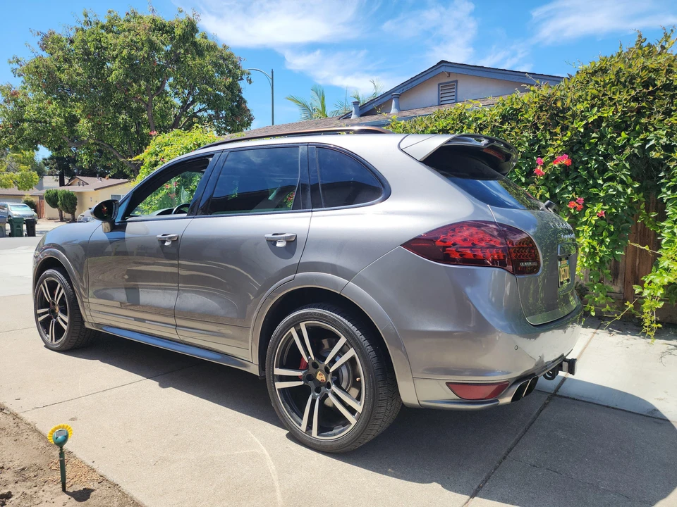 2014 Porsche 958 Cayenne Turbo - Image 9 of 31