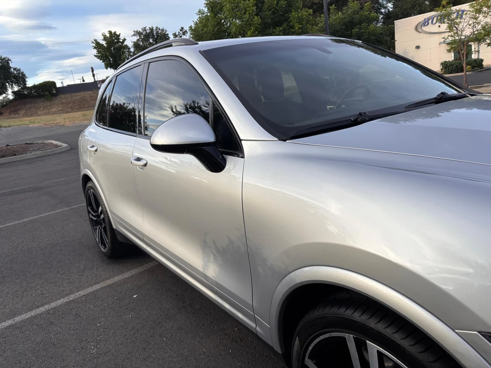 2014 Porsche 958 Cayenne Turbo S - Image 27 of 31