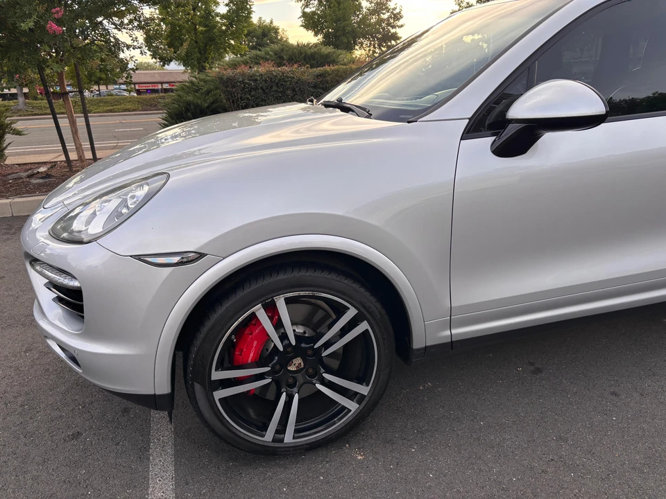2014 Porsche 958 Cayenne Turbo S - Image 15 of 31