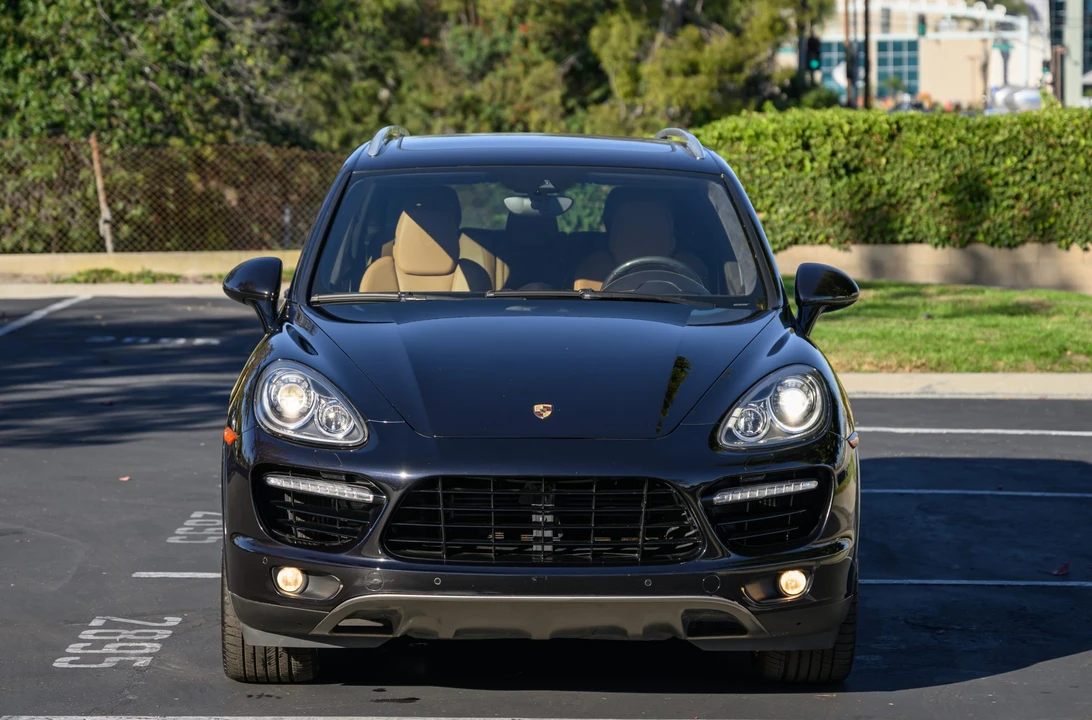 2014 Porsche 958 Cayenne Turbo - Image 15 of 31